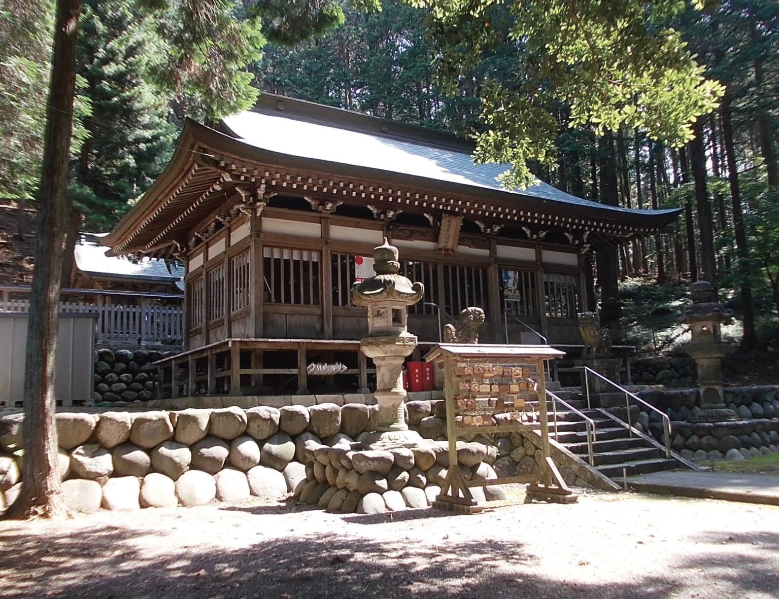 コンセントの抜き差しでON/OFFをしていたため、使い勝手が悪く、工事をご依頼されました