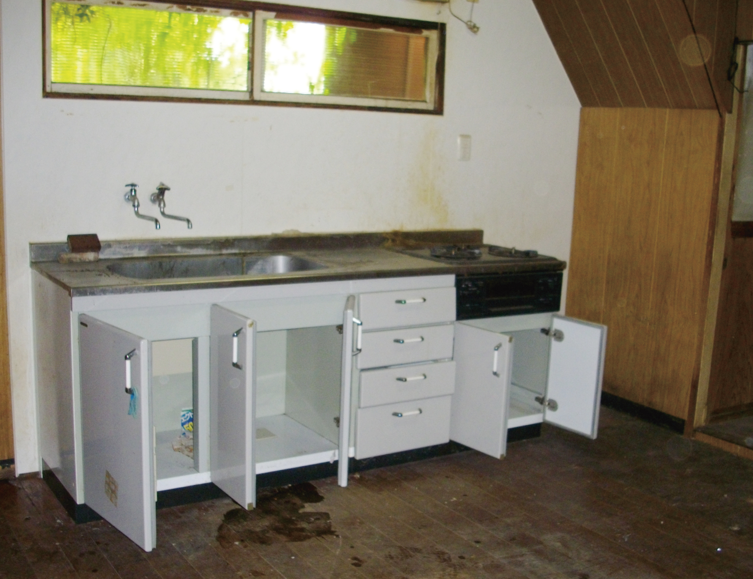 キッチンもリフォームしていきます