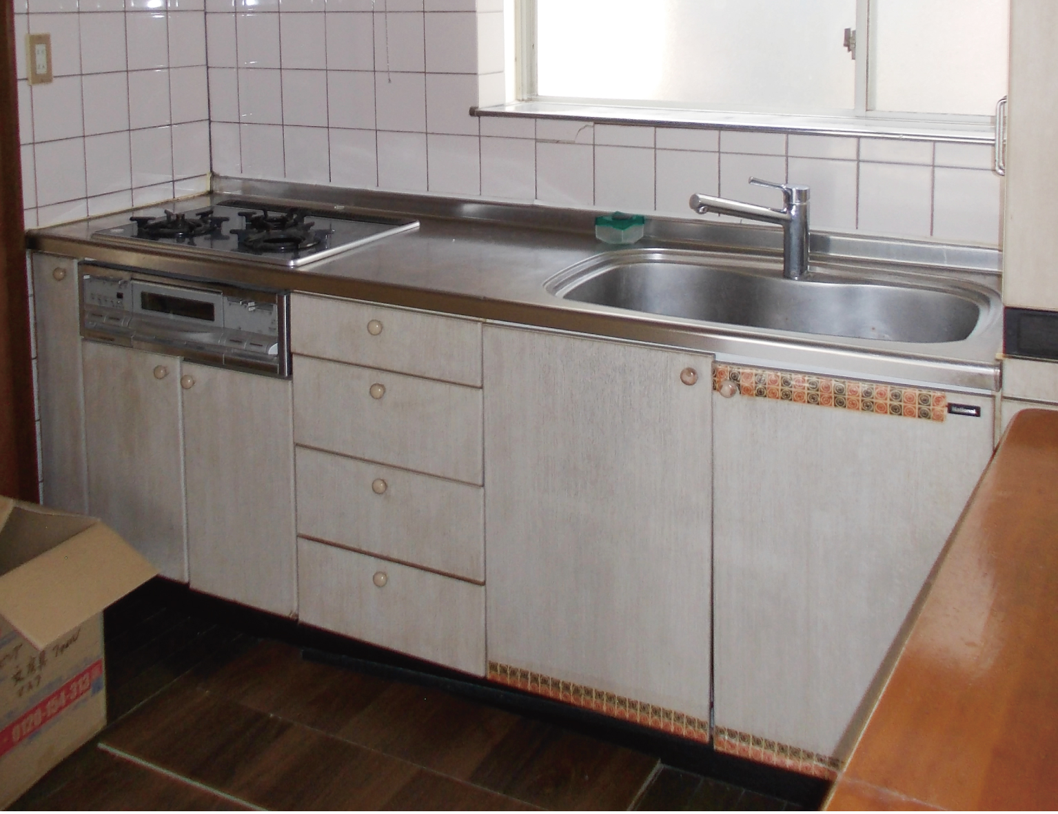 昔ながらの古いキッチンです