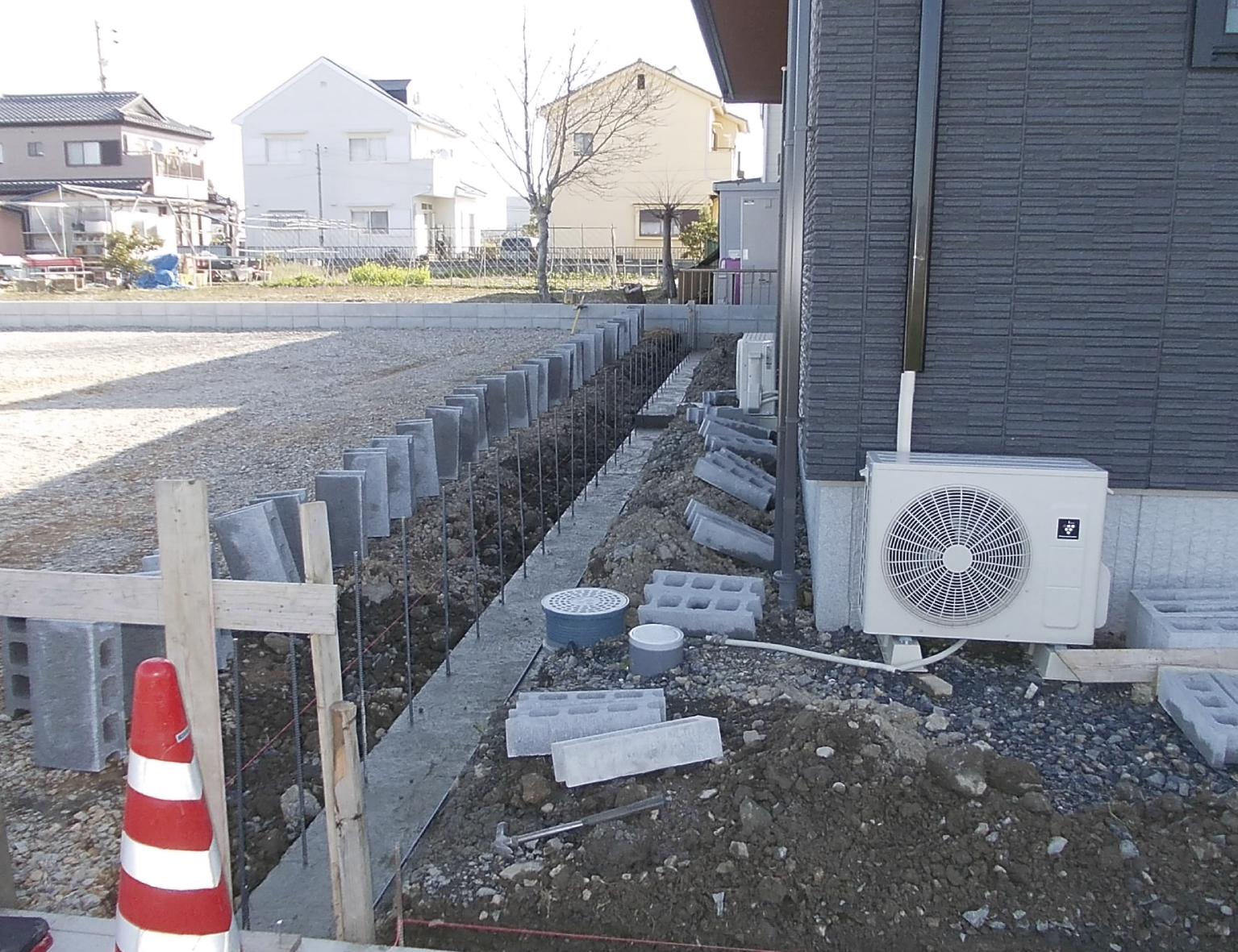 ブロックを設置していきます