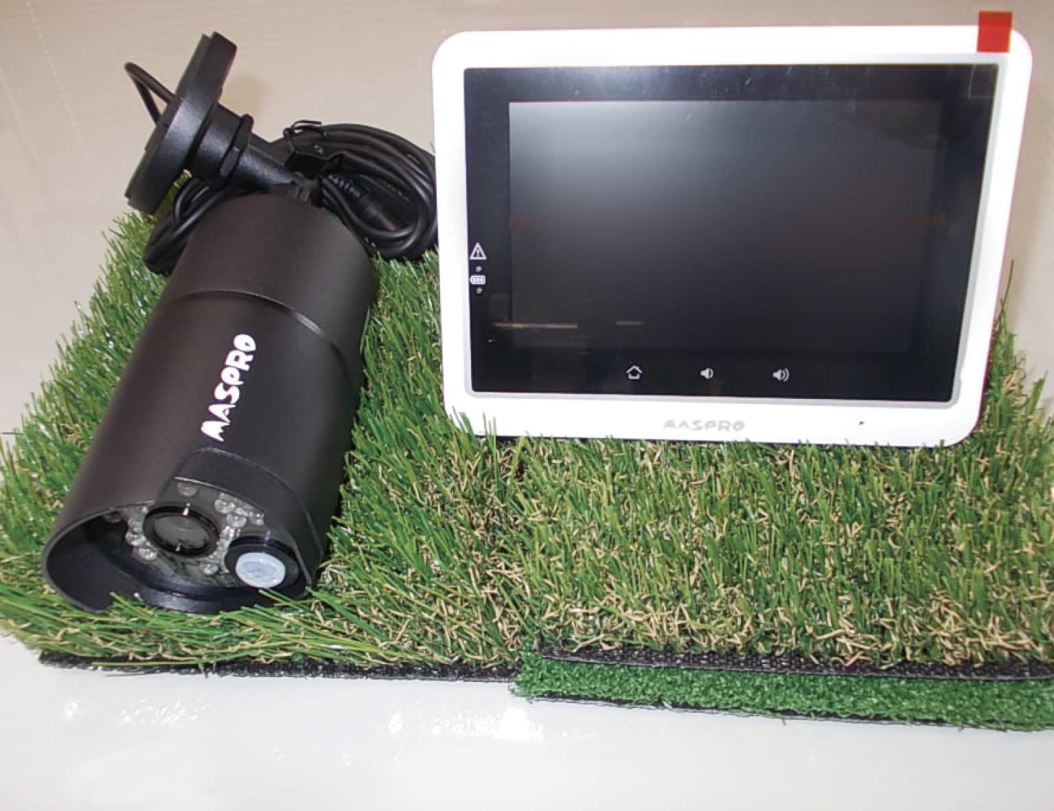 マスプロ製WHC5Mを選択しました