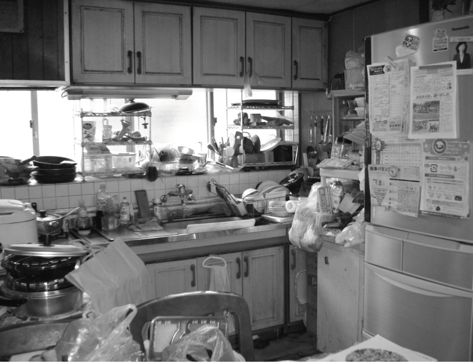 キッチンの取り換えを行なっていきます